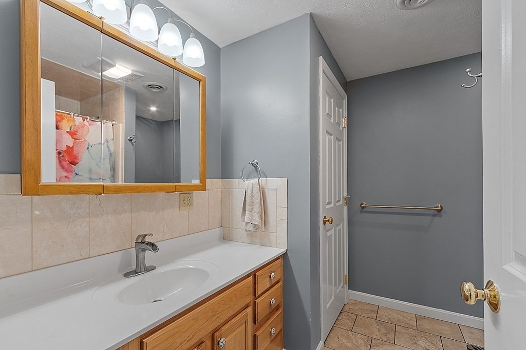 15 Water Wheel, Templeton