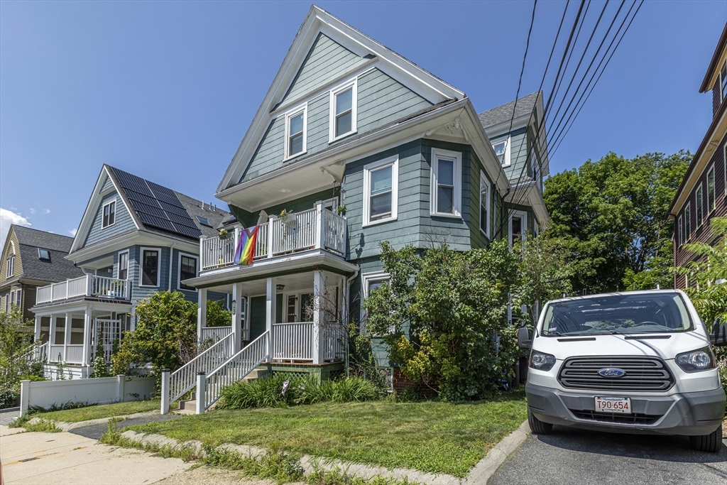 66 Hall Ave, Somerville