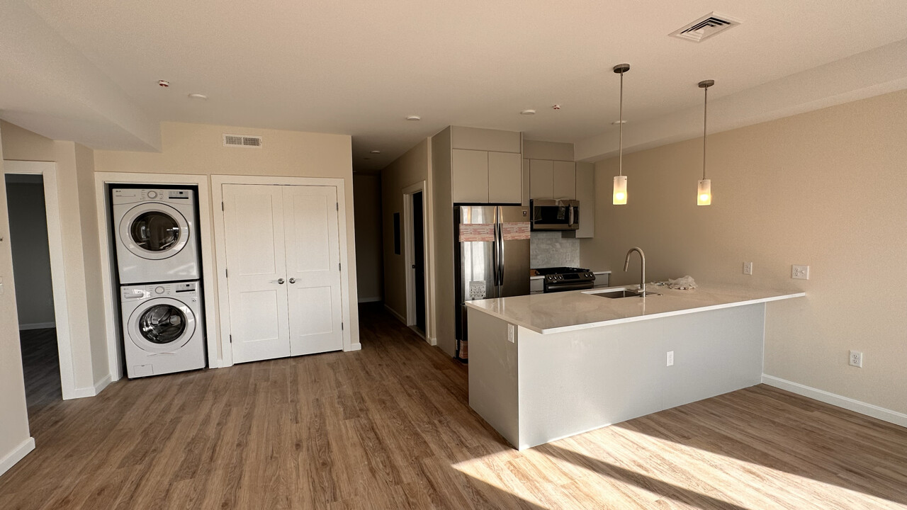 458 Washington St, Brighton