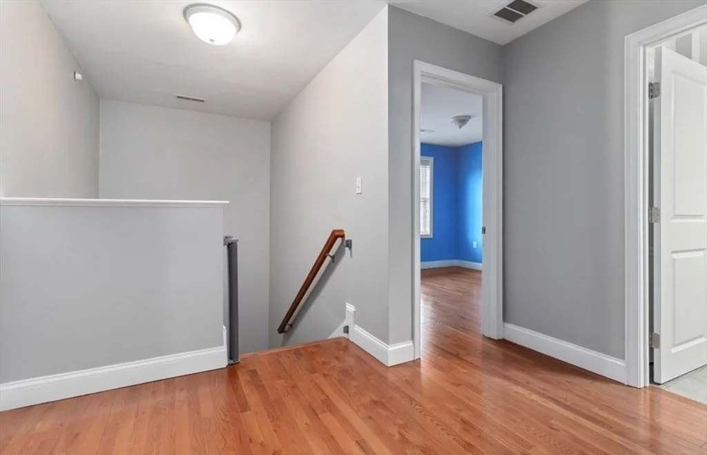 38 Webster Sr, Needham