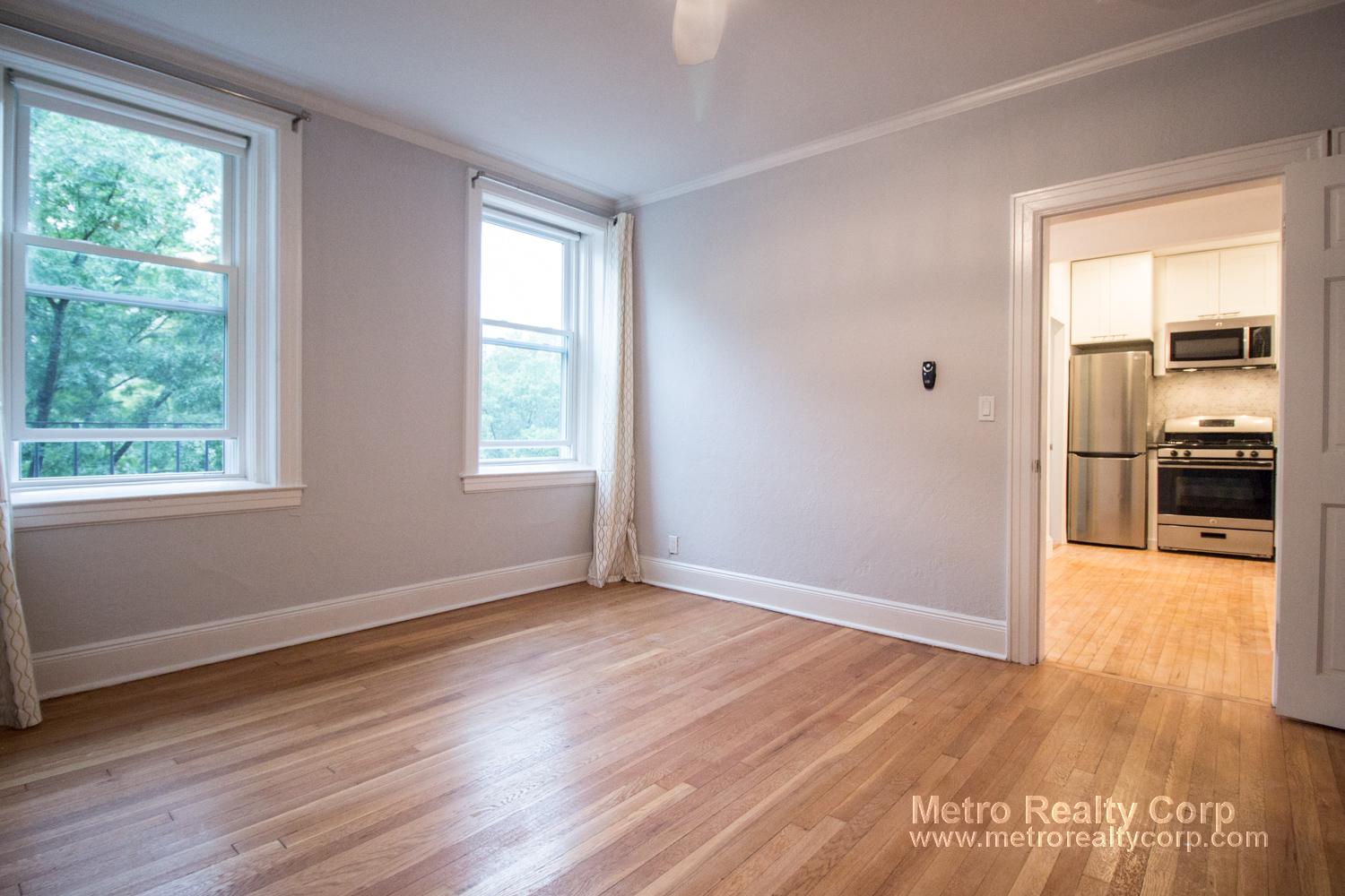 10 Jamaicaway, Jamaica Plain