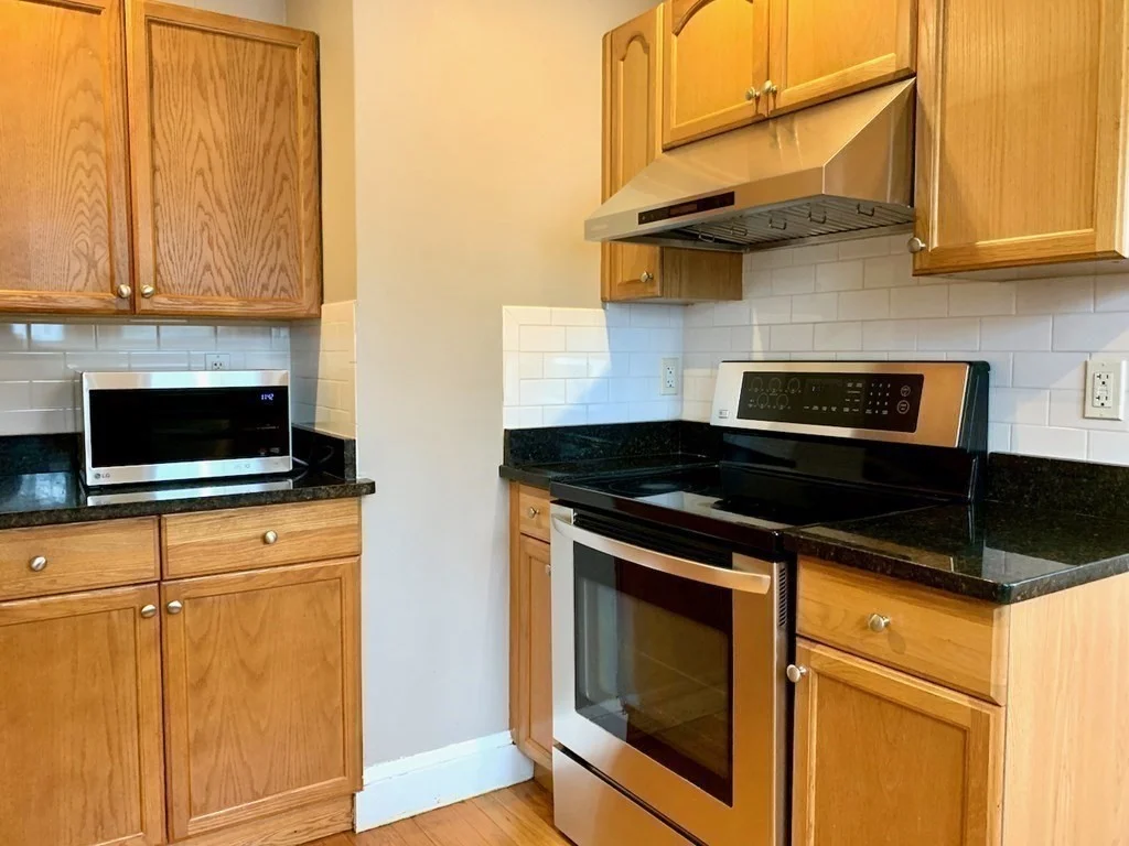 201 Langley Rd, Newton