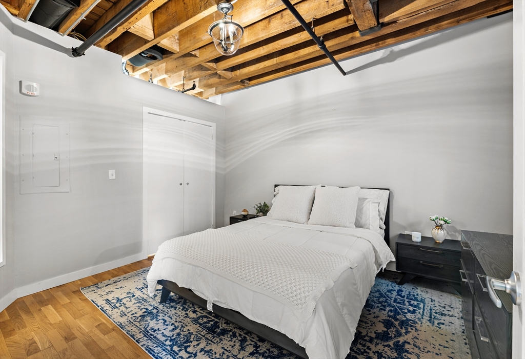 101 Broad St, Waterfront