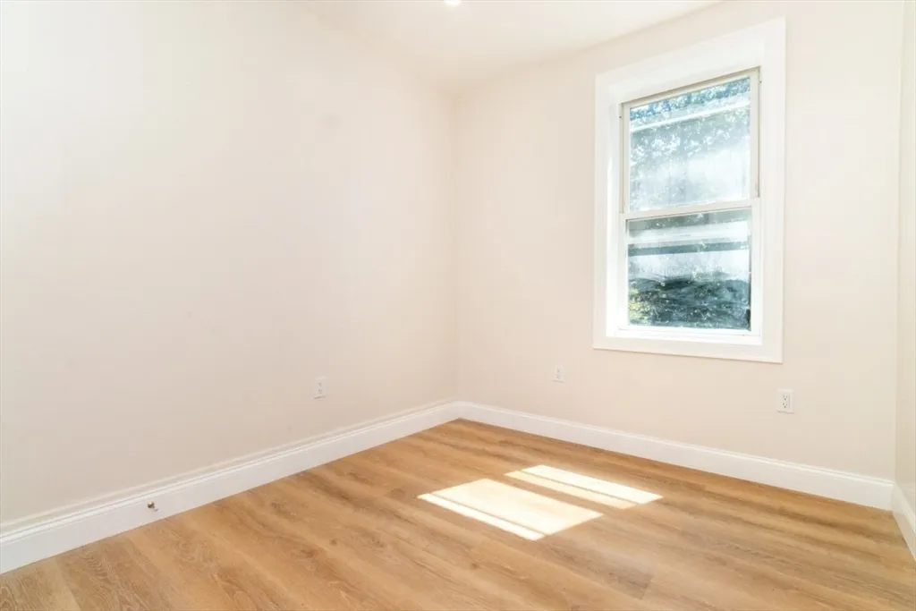 331 Centre St, Jamaica Plain