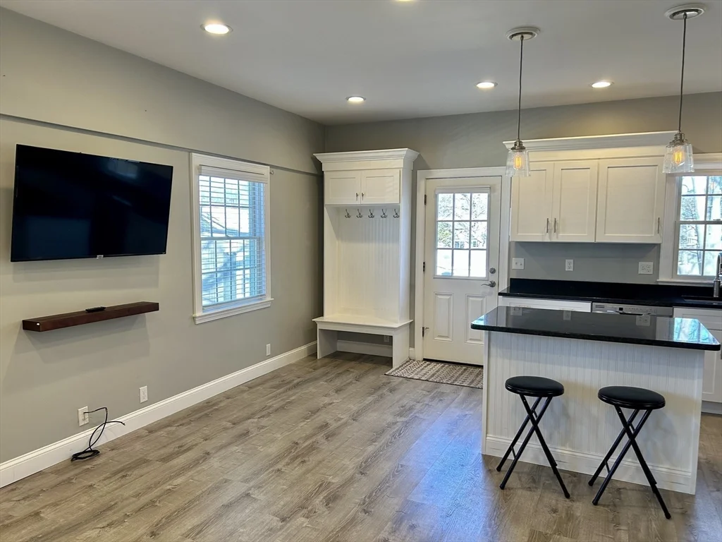 127 Bridge St, Beverly