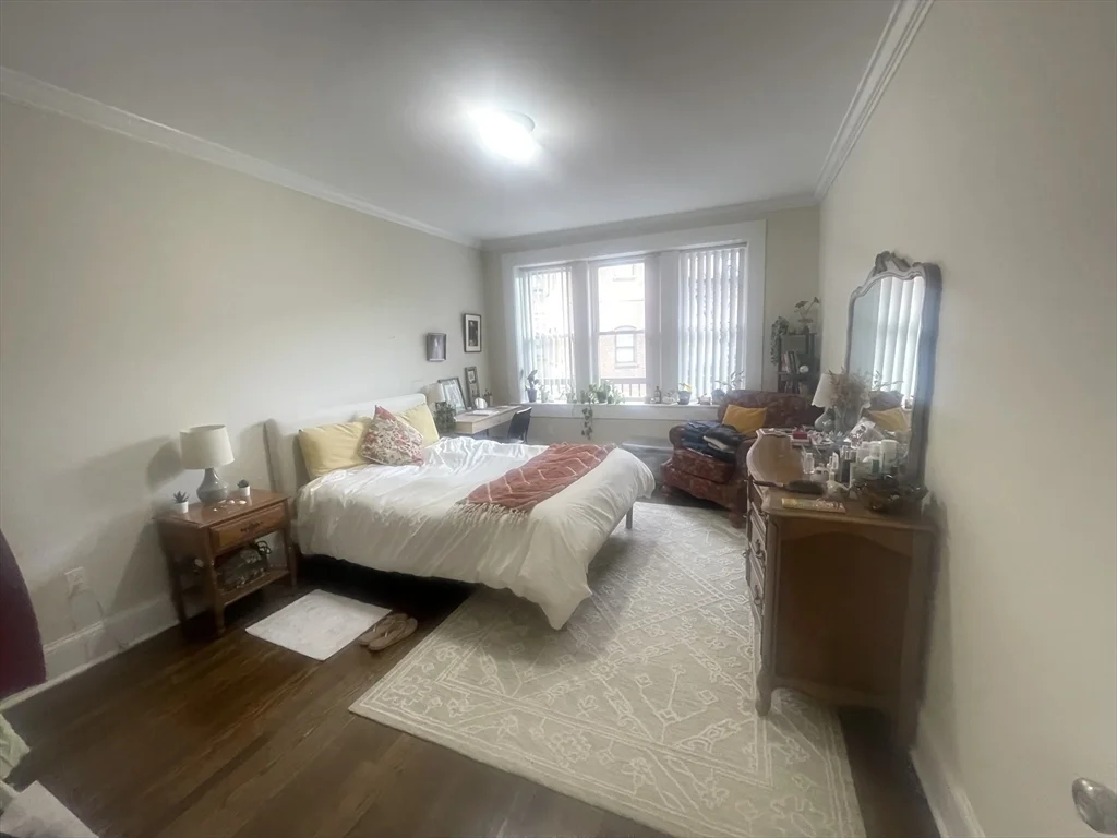 12 Short St, Coolidge Corner