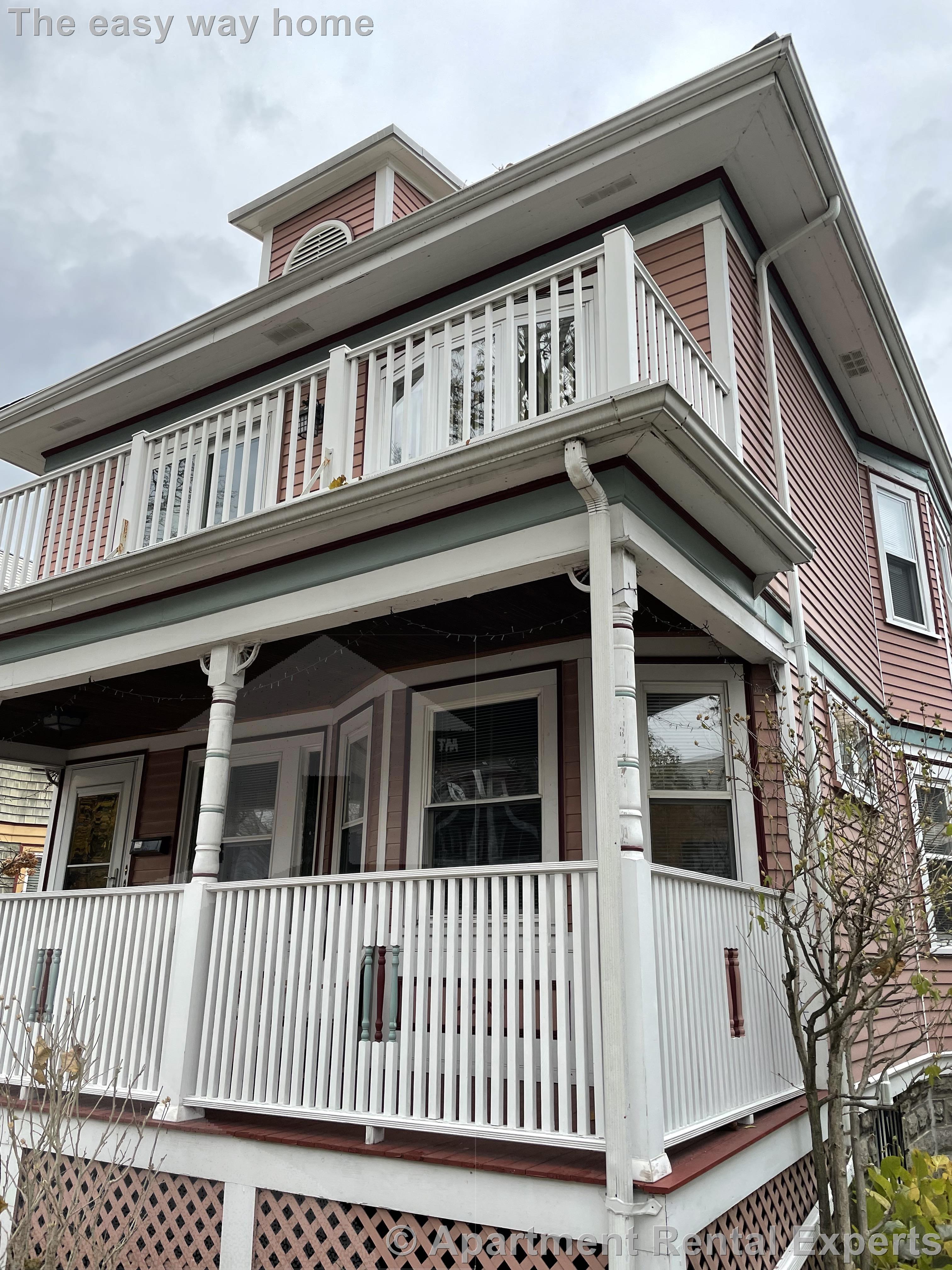 41 Walker St, Davis Square