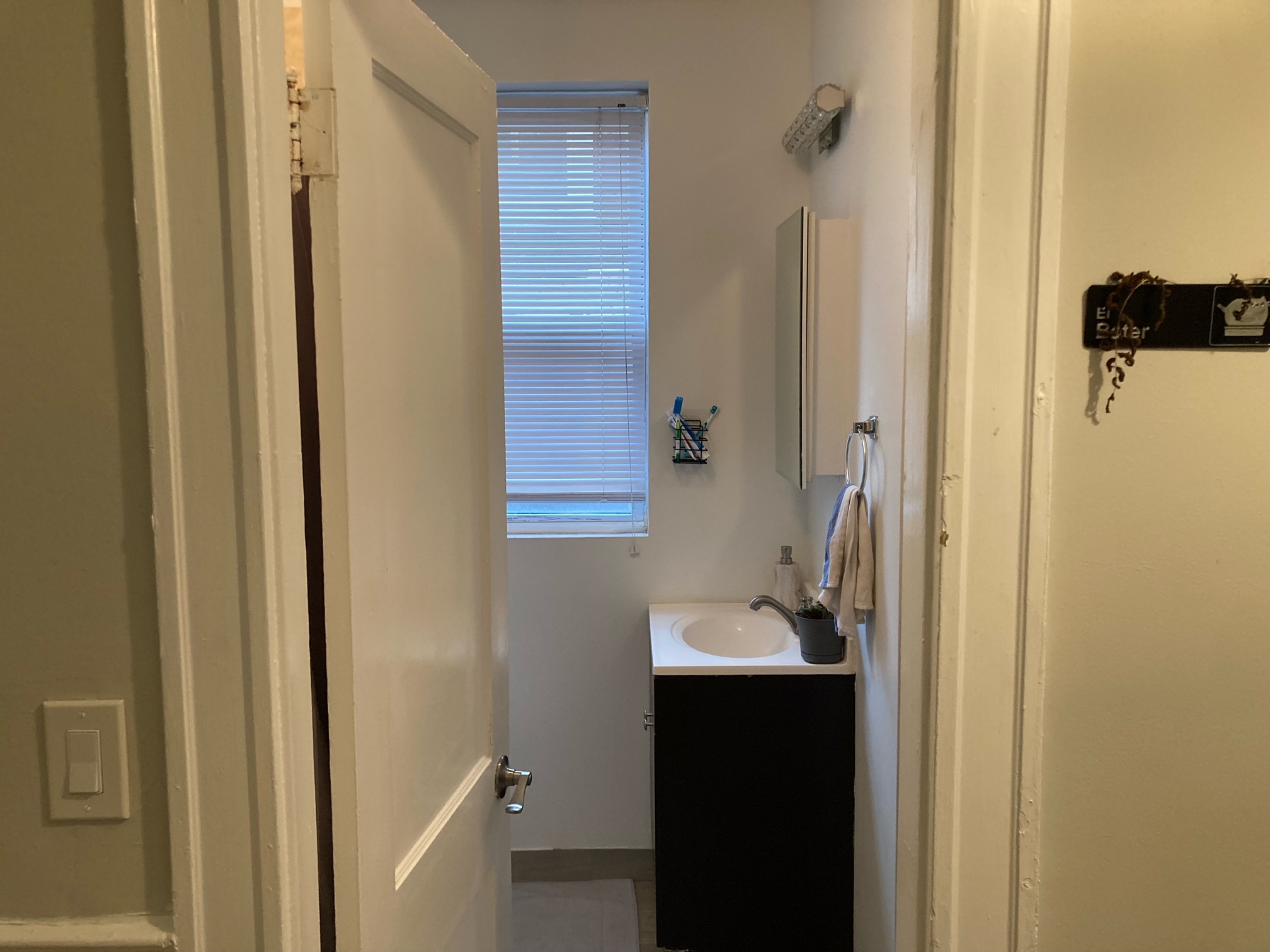 1185 Commonwealth Ave, Allston