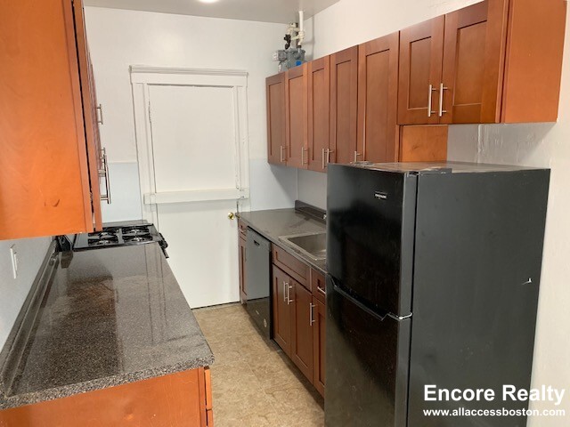 1163 Boylston St, Fenway