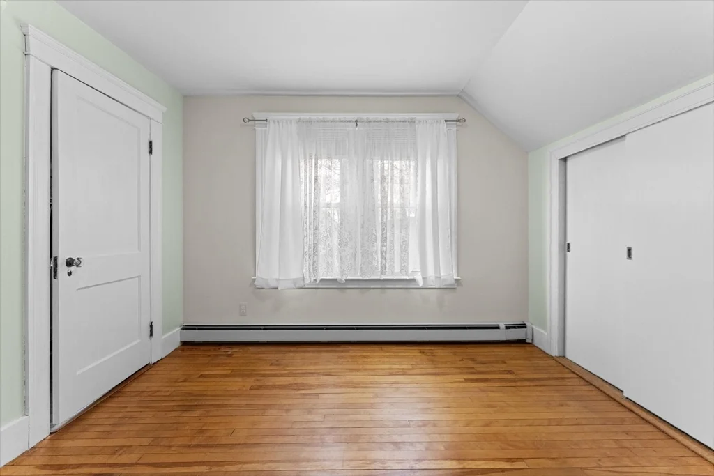 6 Davis Way, Worcester