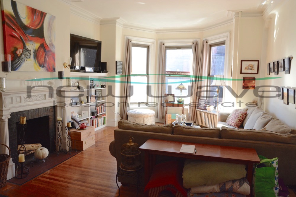 16 Hereford St, Back Bay