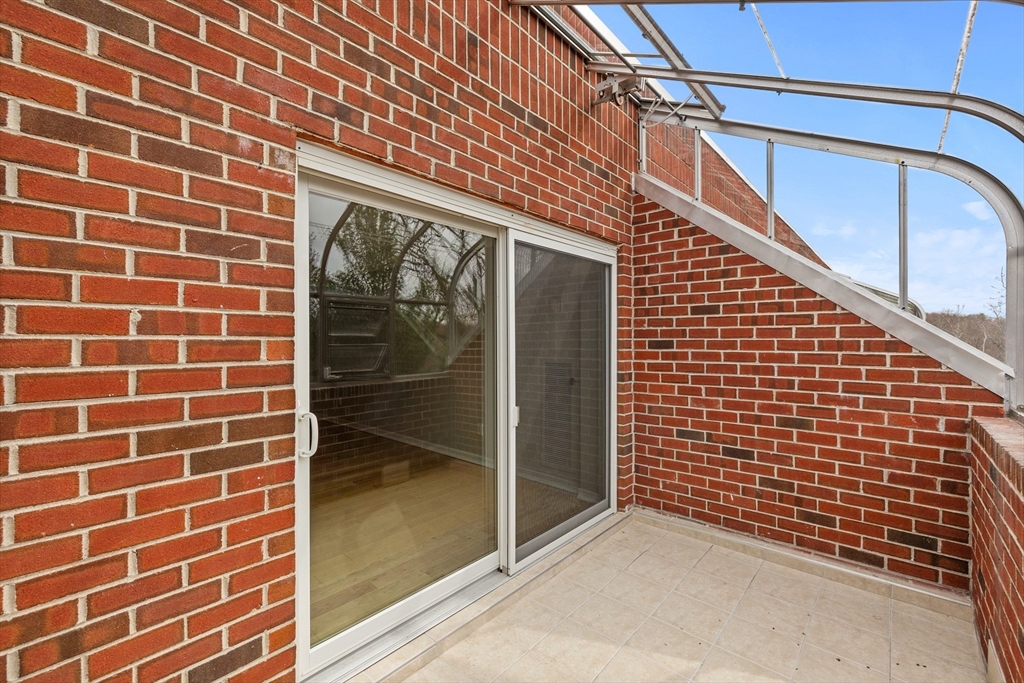 50-56 Broadlawn Park, Boston