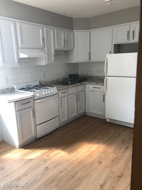 2 bed, 1 bath apartment for rent at 464 Somerville Ave Unit 2, Inman Square — photo 2 of 8
