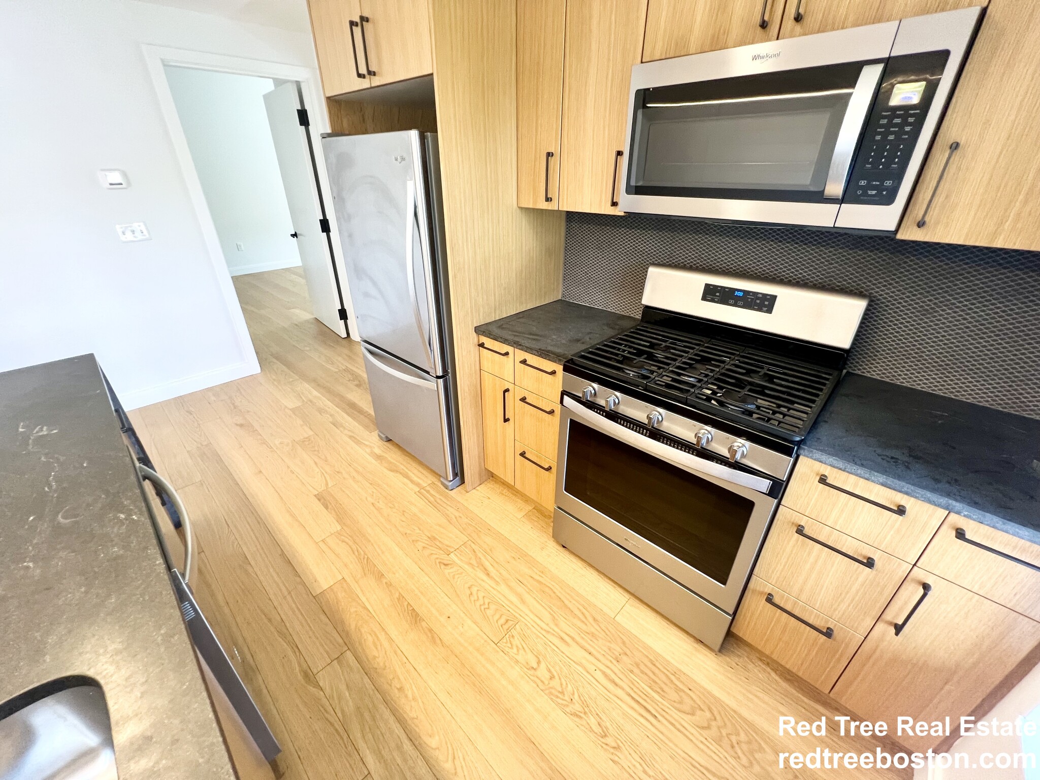 83 Gardner St, Allston