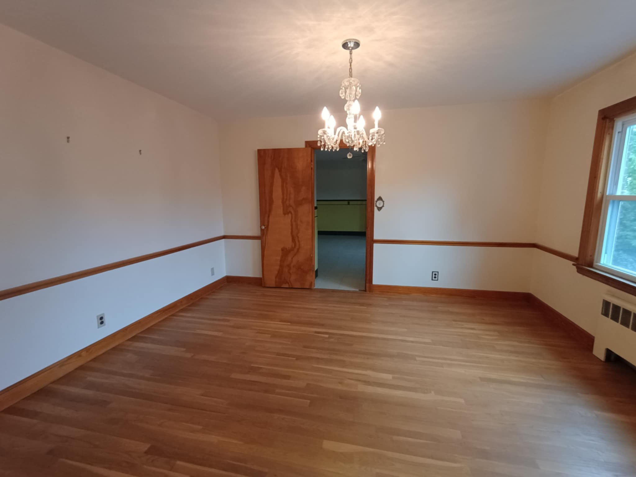 77 Forest St, Medford