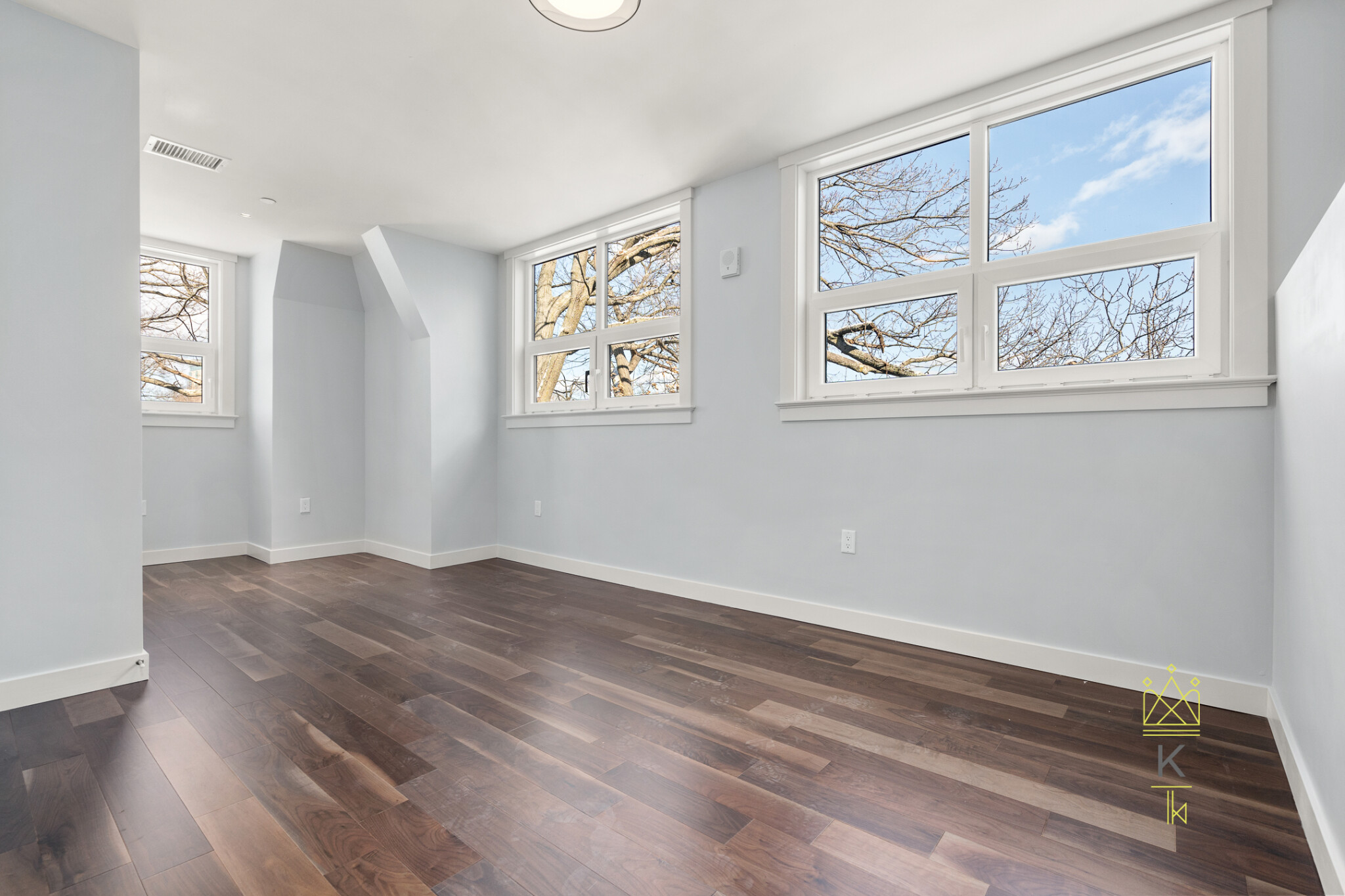 136 Babcock St, North Brookline