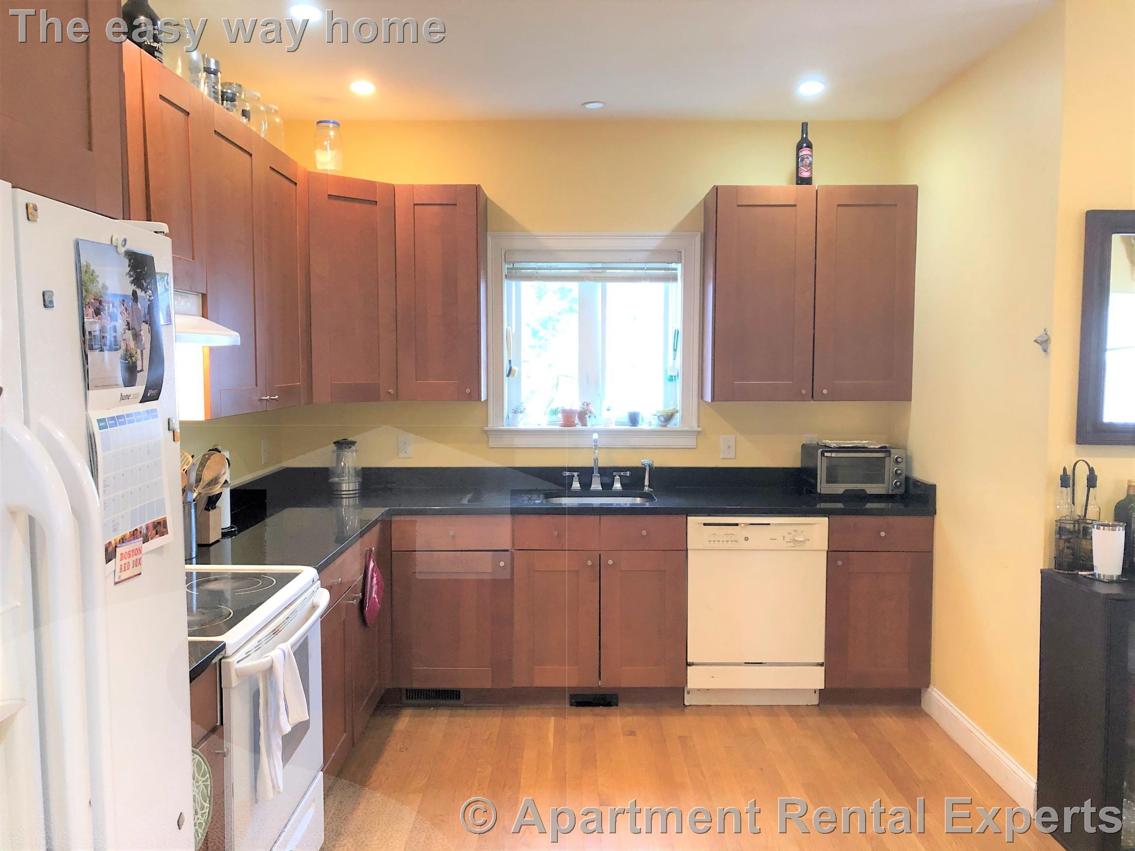 62 Newbern Ave, Ball Square