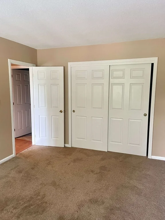 58 Heather Ct, Nashua