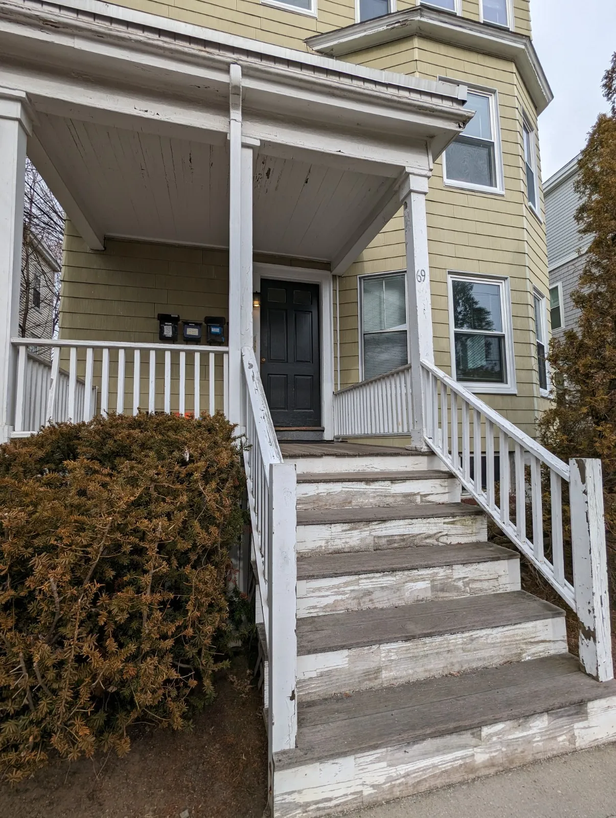 69 Raymond Ave, Teele Square