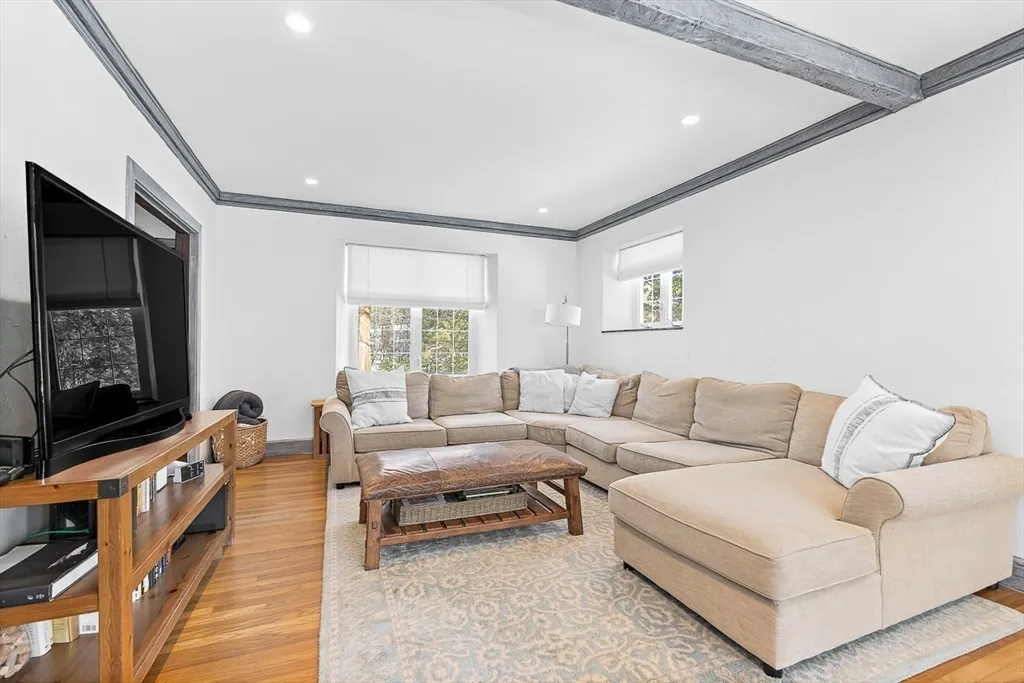 23 Jefferson, Winchester Highlands