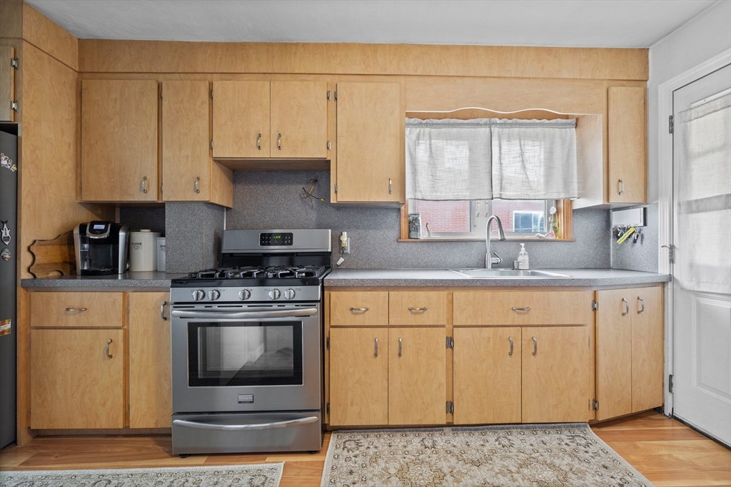 255 Central, Medford