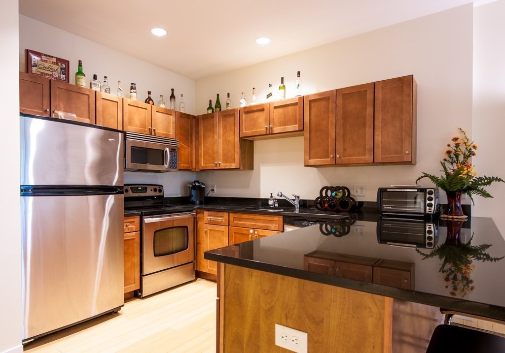 99 Chestnut Hill Ave, Brighton