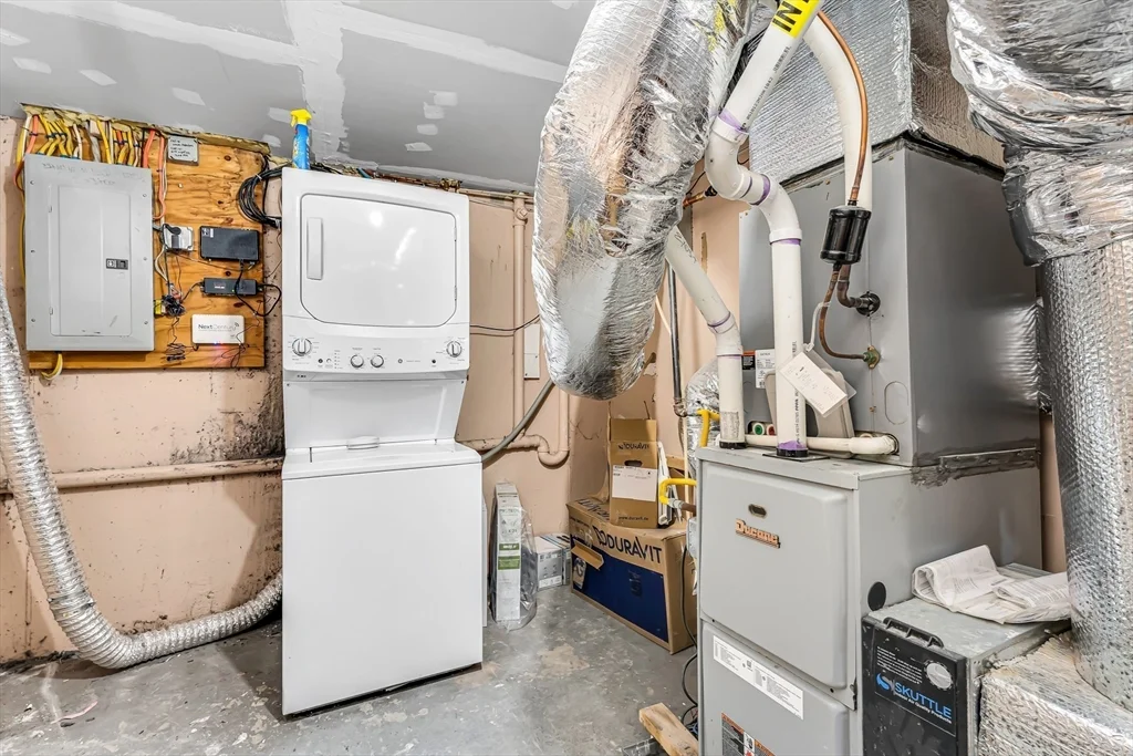 2591 Washington St, Roxbury