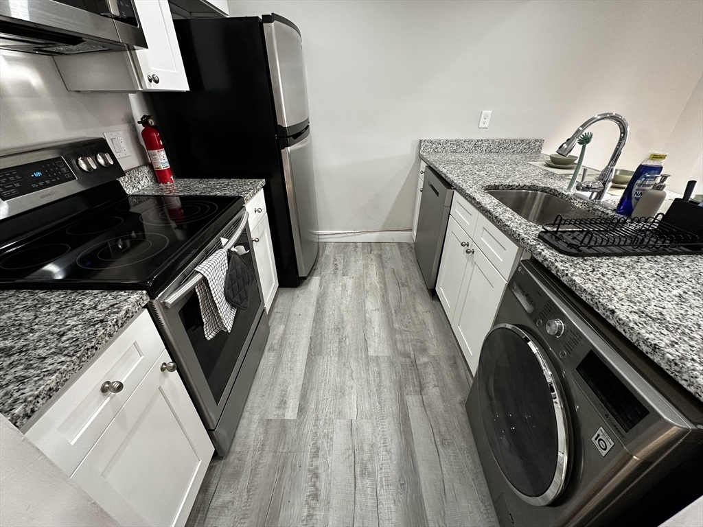 670 Massachussetts Ave, South End