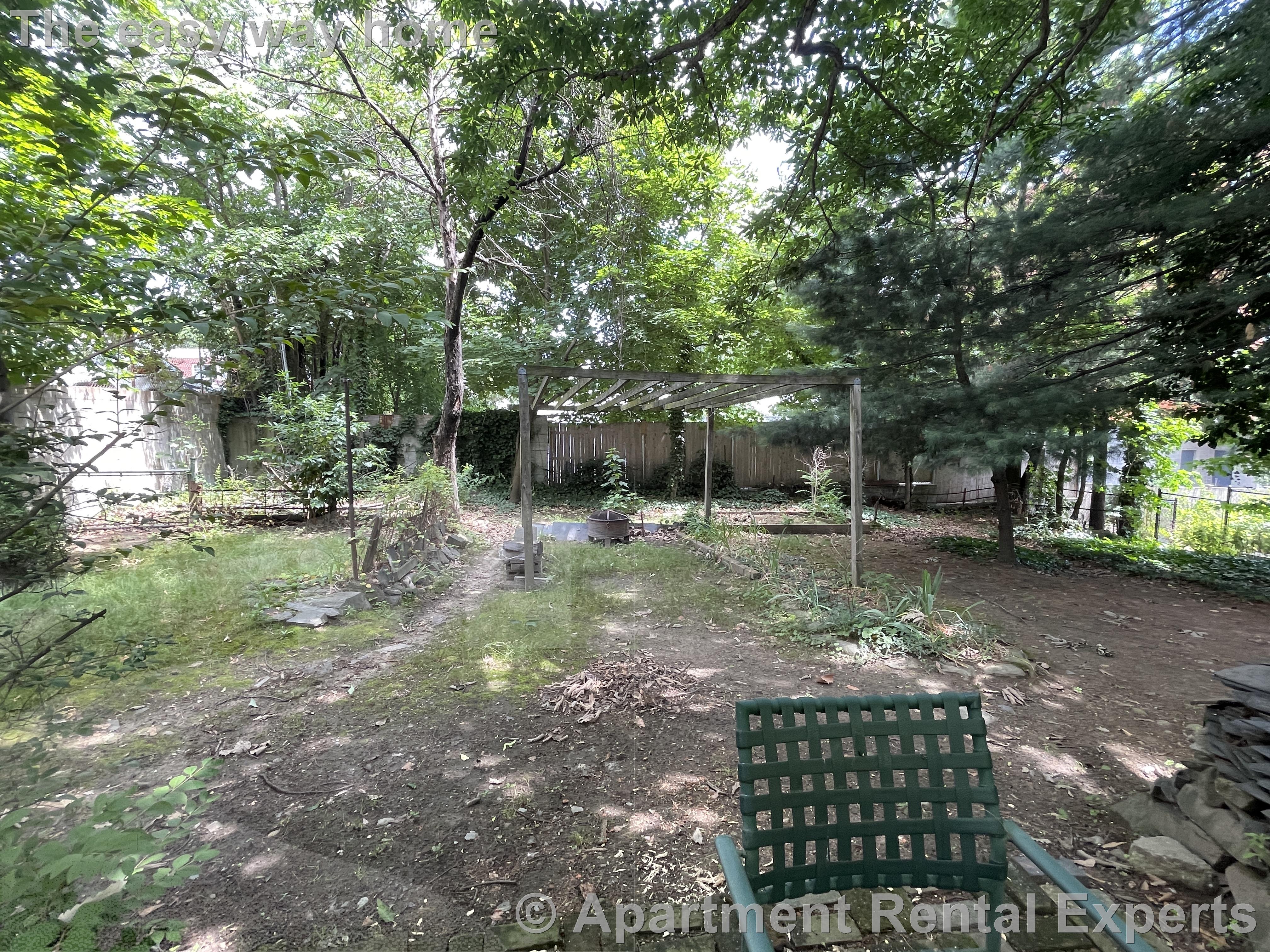 15 Central St, Spring Hill