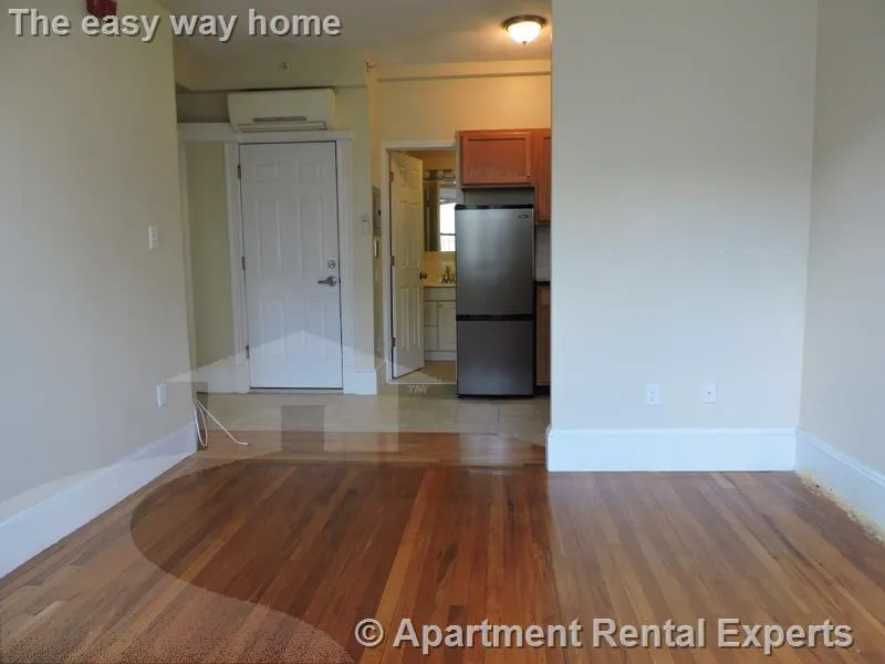 77 Hancock St, Central Square