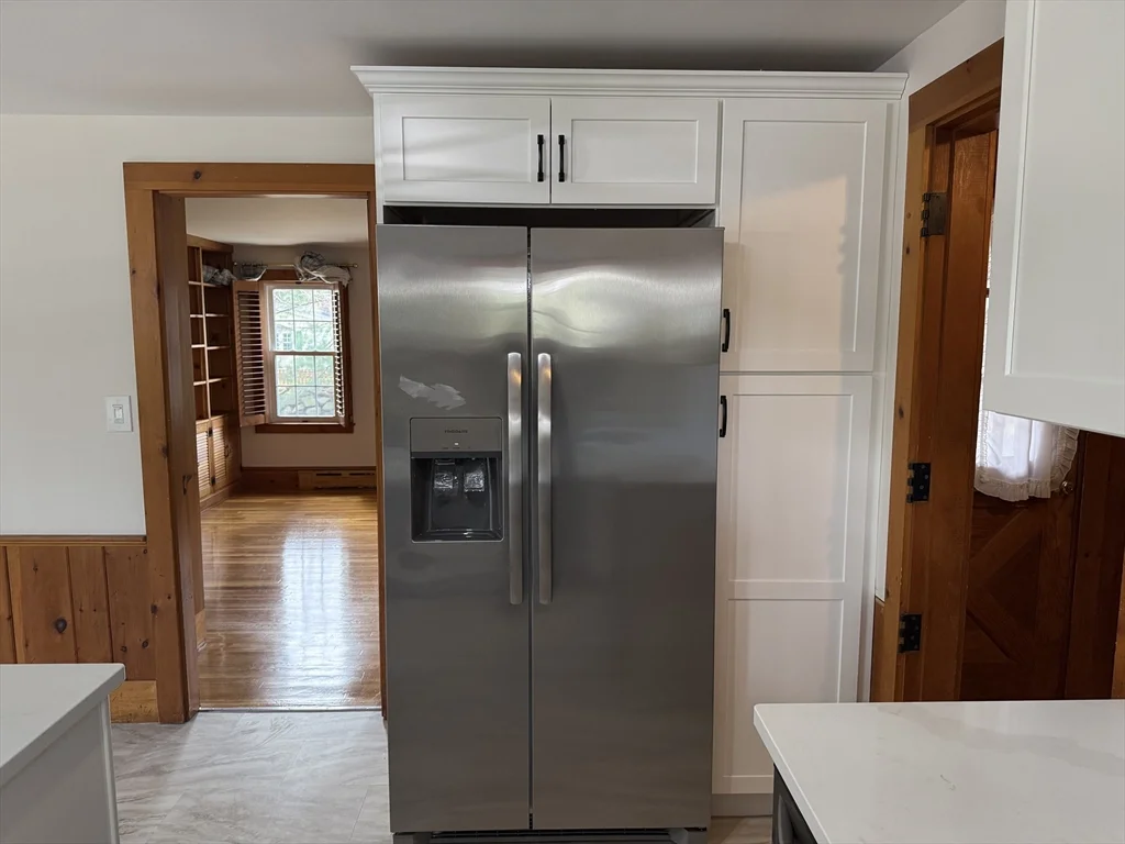 3 Crescent St, West Bridgewater