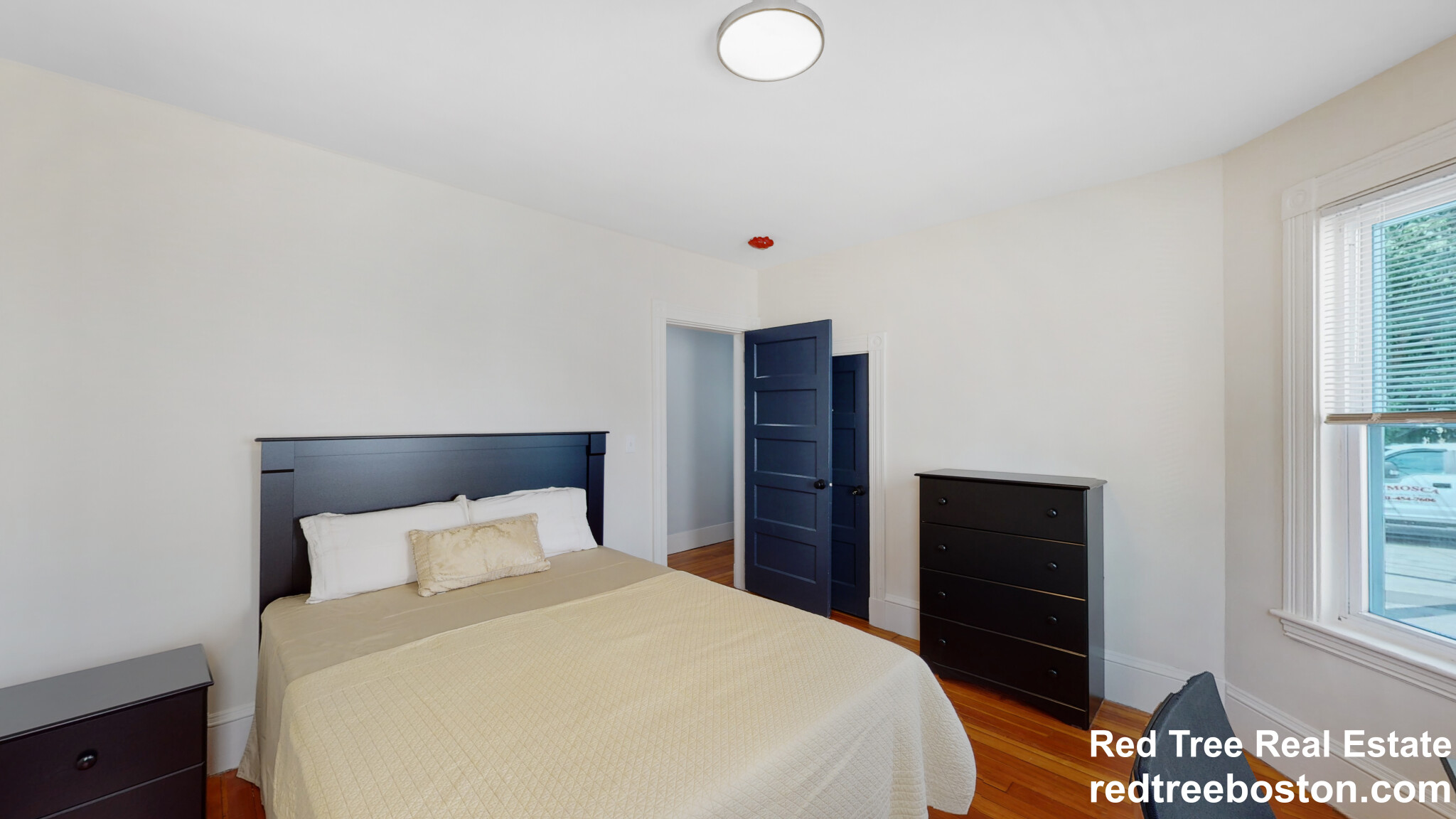 5 Chester Ave, South Side