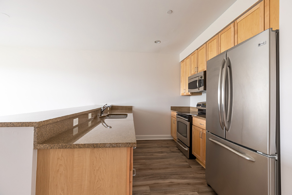 2 bed, 1 bath apartment for rent at 26 New Derby St Unit 406, Salem — photo 4 of 8