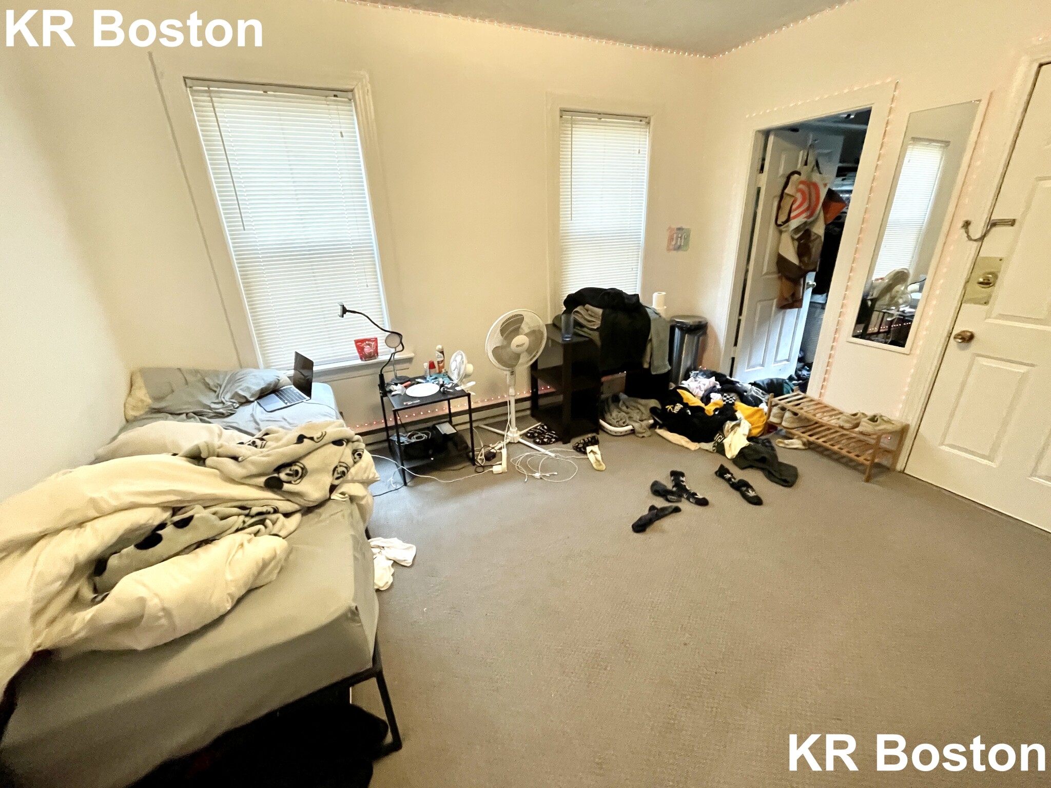 3 bed, 1 bath apartment for rent at 26 Union St Unit 1, Brighton — photo 1 of 3