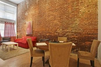 26 Piedmont St, Back Bay