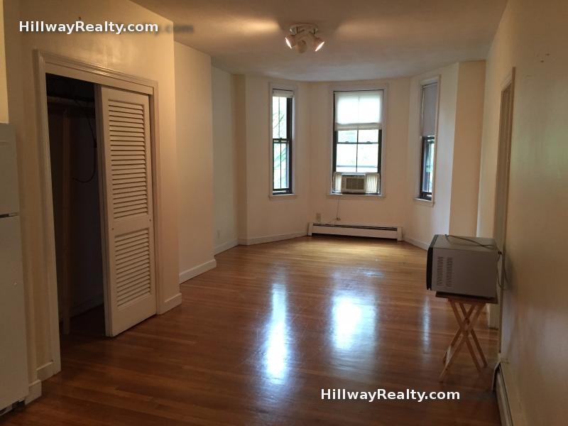 2 bed, 1 bath apartment for rent at 7 Wigglesworth St Unit 3, Mission Hill — photo 2 of 6
