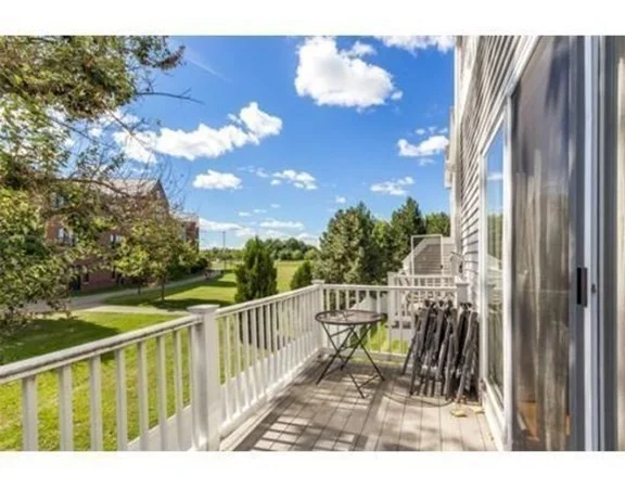 12 Ship Ave, Glenwood