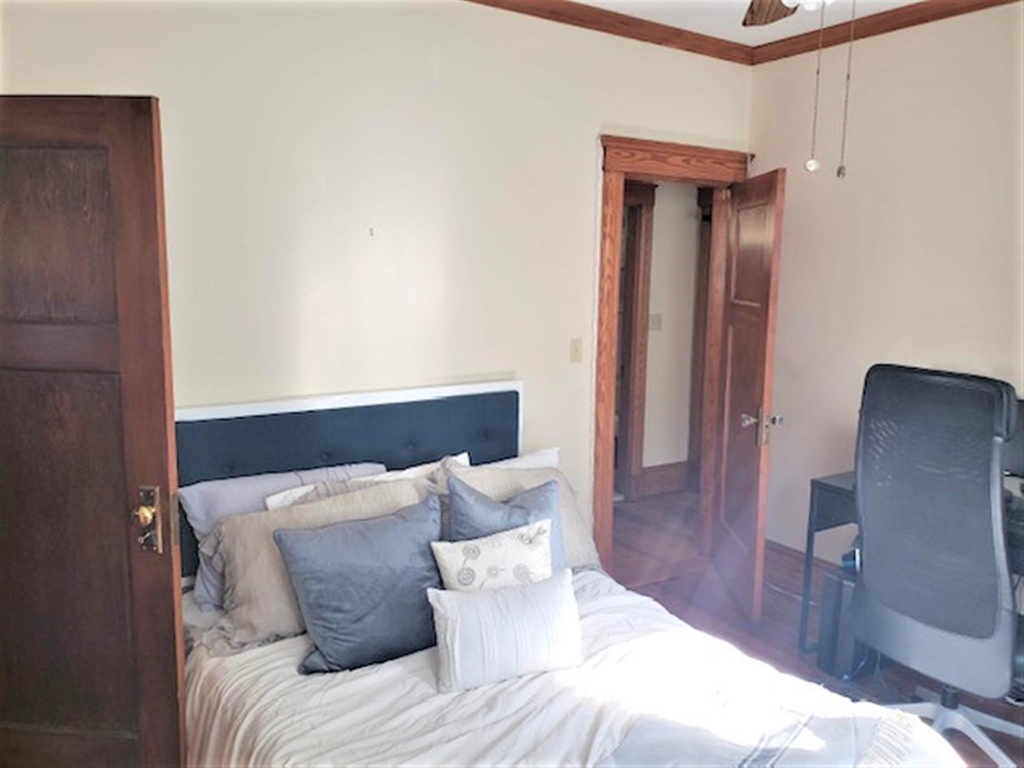2.5 bed, 1 bath apartment for rent at 26 Bailey Rd Unit 1, Teele Square — photo 15 of 15