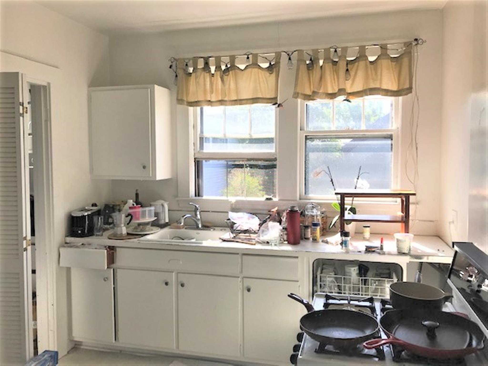 1 bed, 1 bath apartment for rent at 168 Norfolk St Unit 5, Central Square — photo 6 of 7
