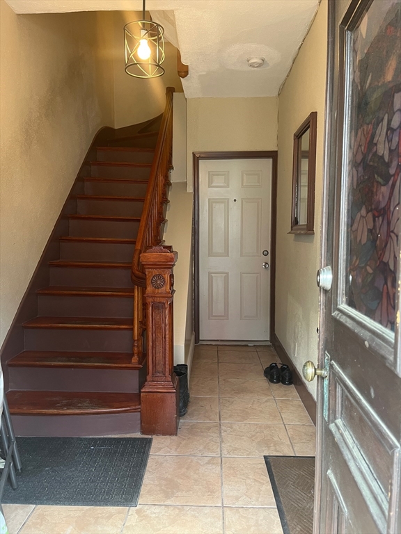 2 Woodville Park, Roxbury