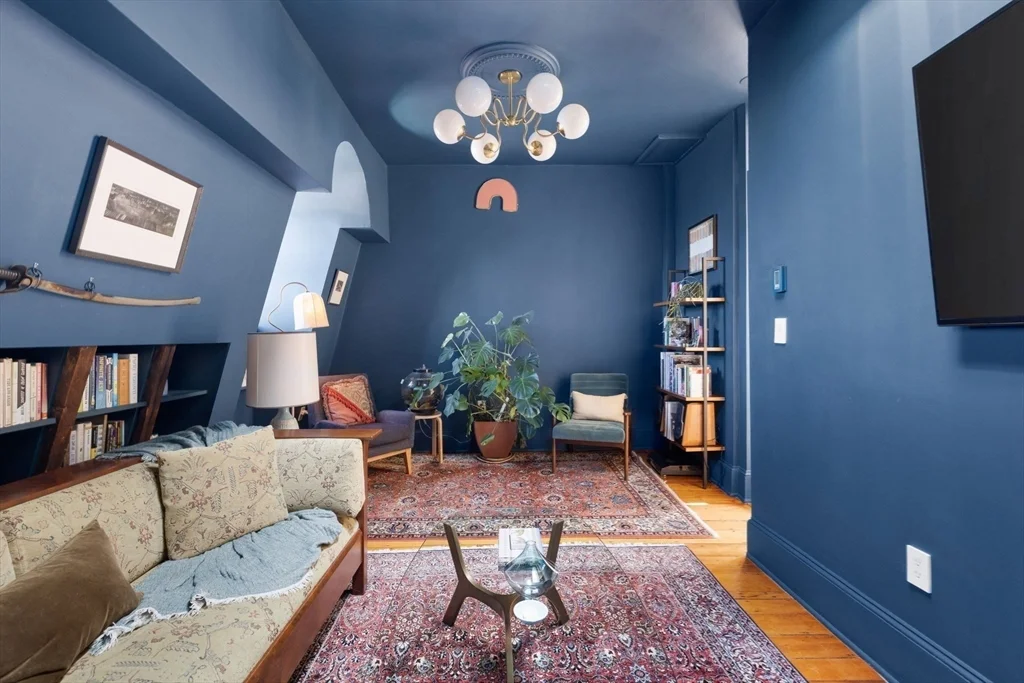 312 Shawmut Ave, South End