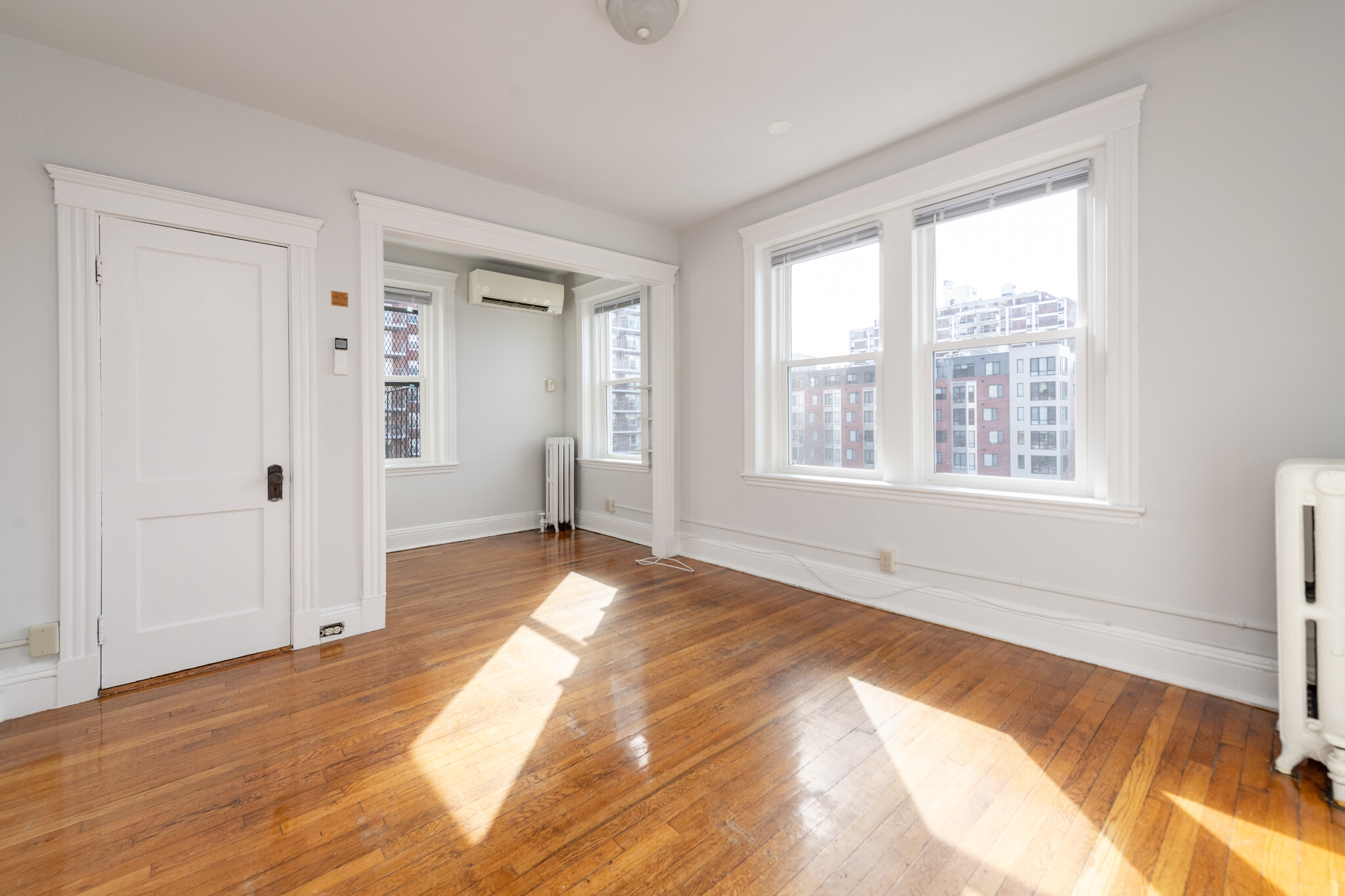 49 Worthington St, Mission Hill