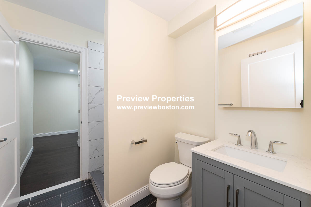 5 Malvern Ter, South Medford