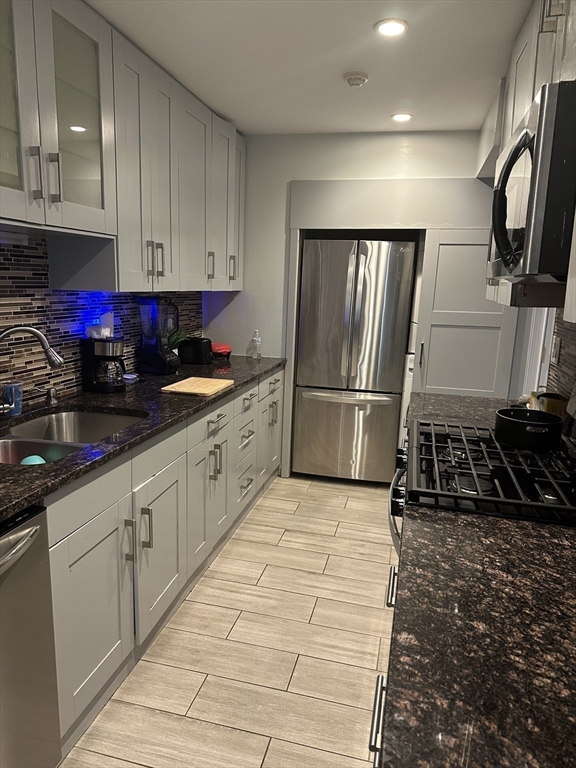 100 Rosewood Dr, Stoughton