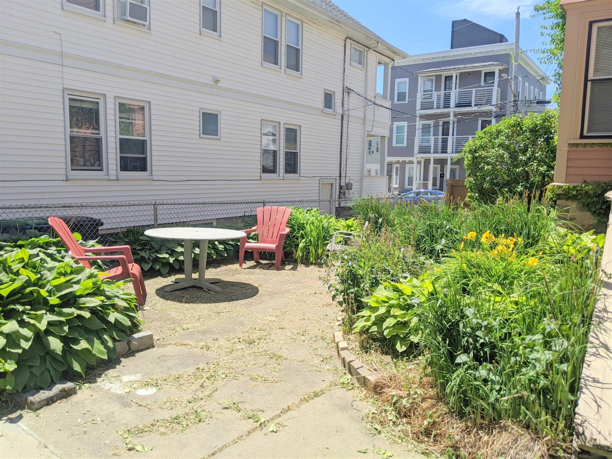 2 bed, 1 bath apartment for rent at 33 Ibbetson St Unit 1, Porter Square — photo 16 of 21