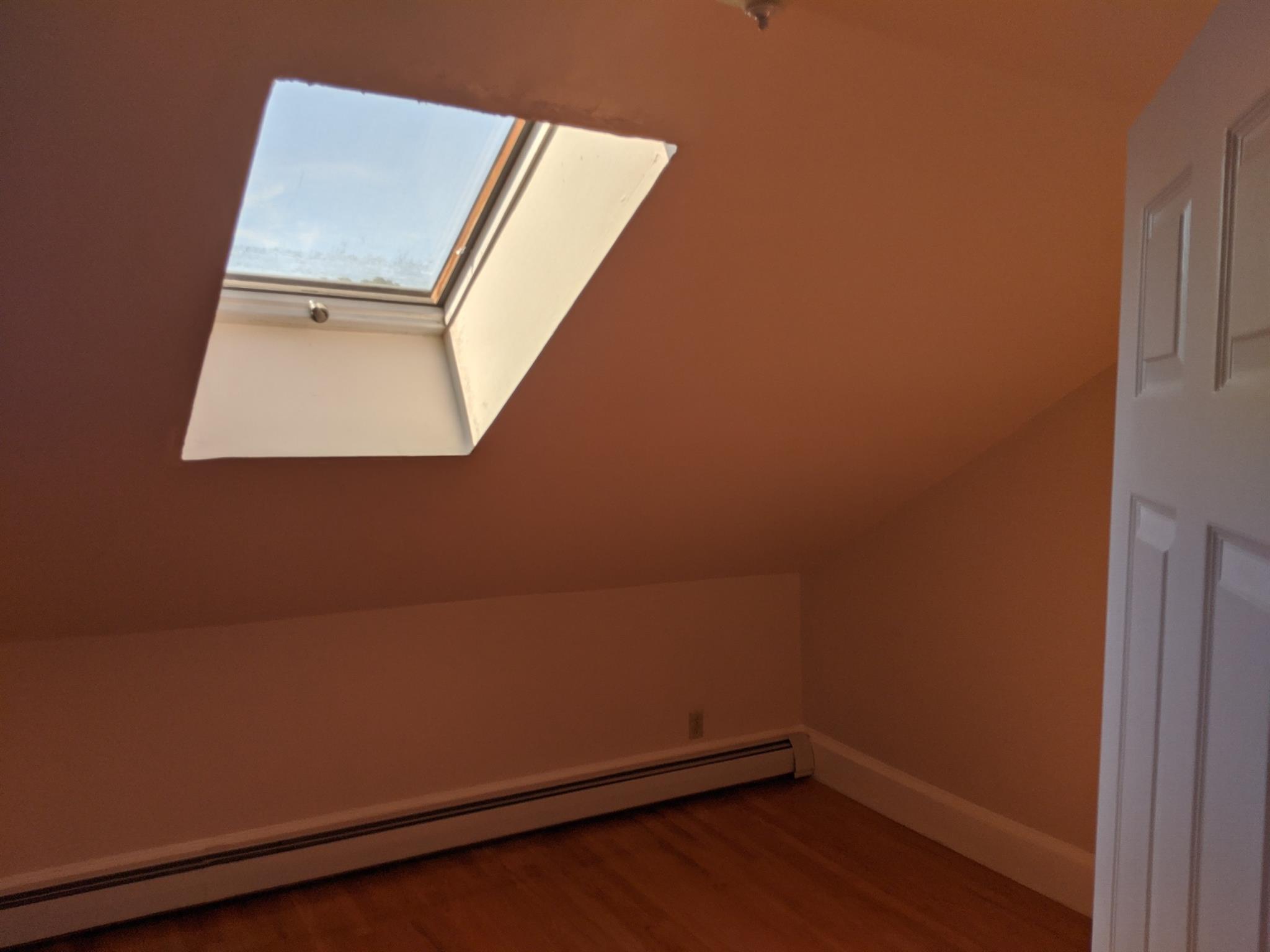 3.5 bed, 1 bath apartment for rent at 107 Brookline St Unit 2, Cambridgeport — photo 19 of 20