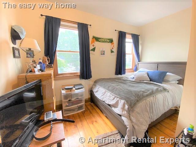 345 Columbia St, Inman Square