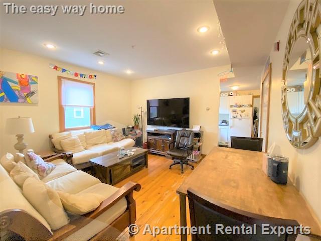 345 Columbia St, Inman Square