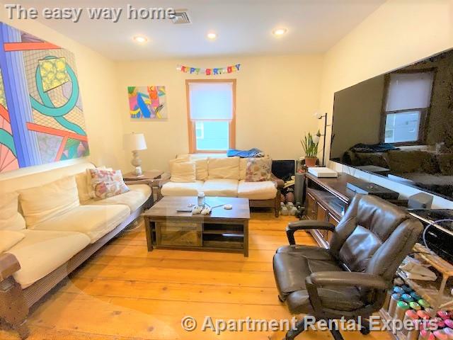 345 Columbia St, Inman Square