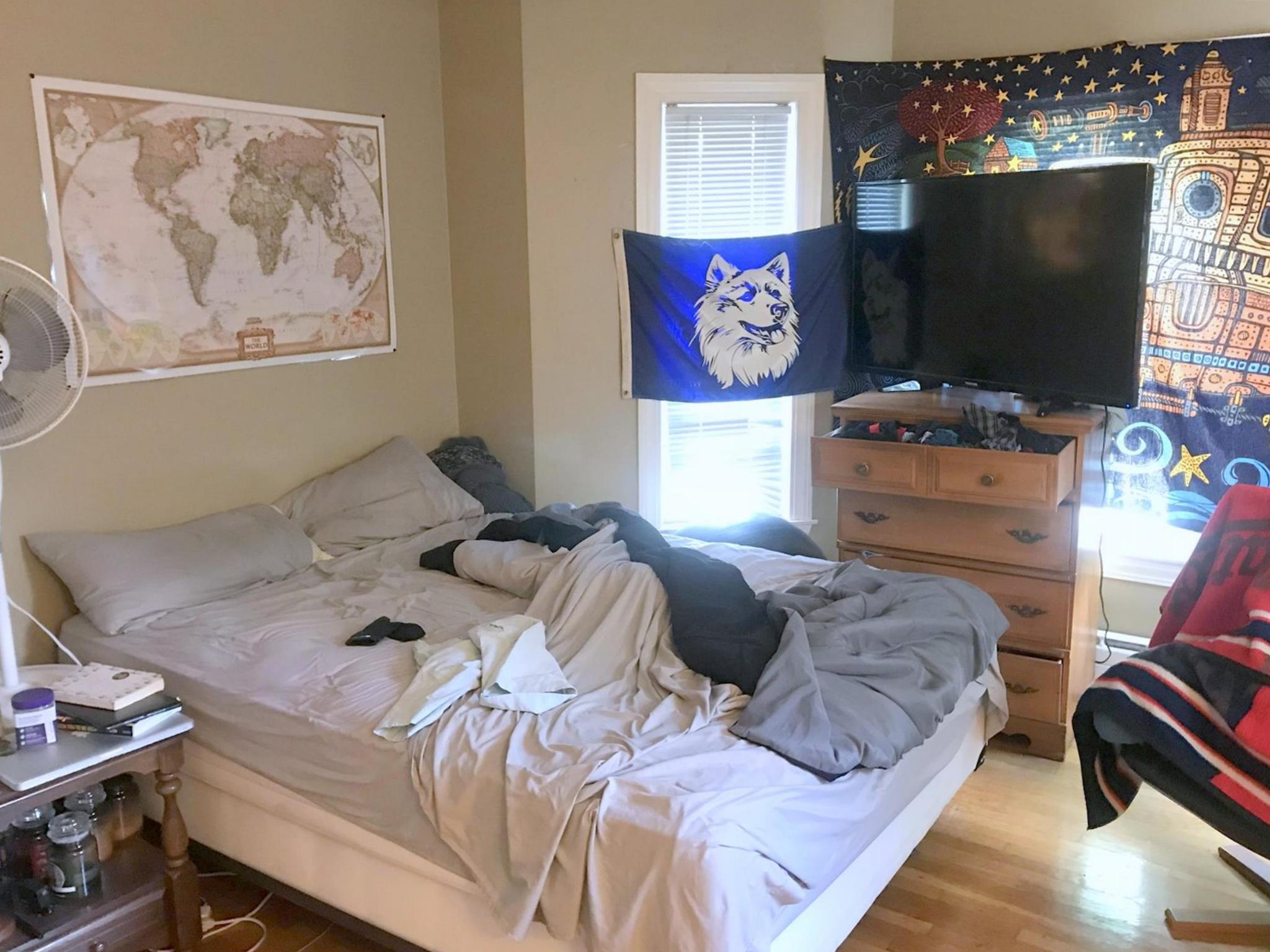 4 bed, 2 bath apartment for rent at 1230 Broadway Unit 1230, Teele Square — photo 5 of 16